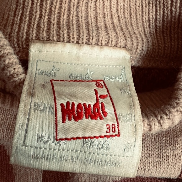 Sweater - Picture 2 of 3